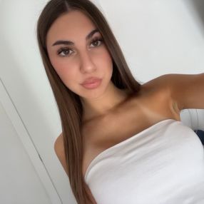 Ilaria, Babysitter a Abano Terme