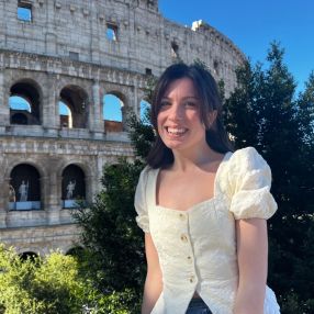 Angelica, Babysitter in Roma