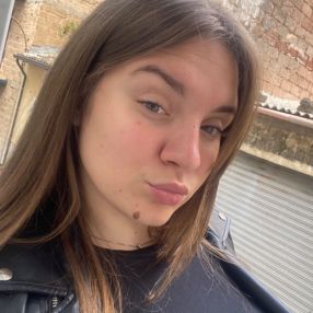 Aurora, Babysitter in Ventimiglia di Sicilia