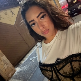 Natasha, Babysitter in Frattaminore