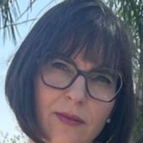Maria, Babysitter a Puglia