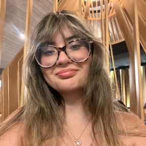 Alicia, Babysitter a Osio Sotto