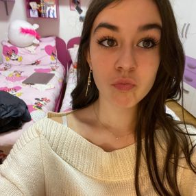 Nicole, Babysitter a Vigasio
