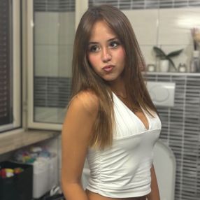 Roberta emma, Babysitter a Mazzano Romano
