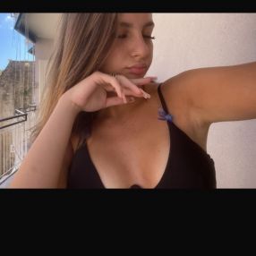 Ilaria, Babysitter a Meta