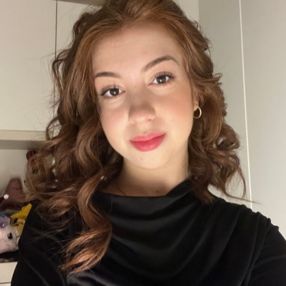 Yara, Babysitter a Lentini
