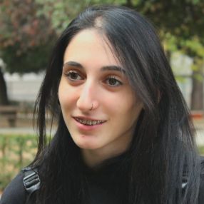 Stefania, Babysitter in Sant'Egidio alla Vibrata