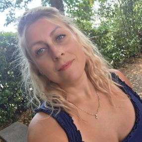 Carlotta, Babysitter a Sarnico