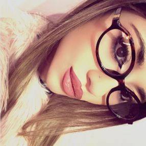 FRANCESCA, Babysitter in Palagiano