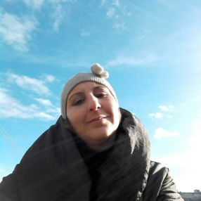 Giulia, Babysitter a Contigliano
