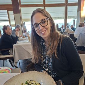 Ylenia, Famiglia a Genova