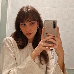 Martina, Babysitter a Marcallo con Casone