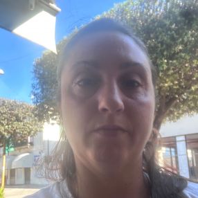 Veronica, Famiglia a Roseto degli Abruzzi
