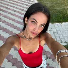 Arianna, Babysitter a Cervinara
