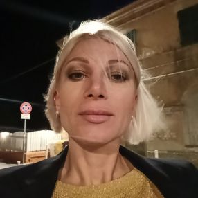 Tania, Babysitter a Montemarciano