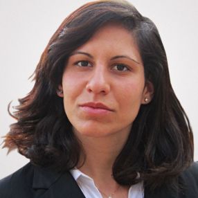 Giulia, Babysitter a Città metropolitana di Catania