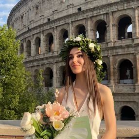 Lucrezia, Babysitter in Spoleto