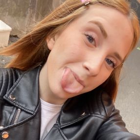 Sofia, Babysitter a Cardano Al Campo