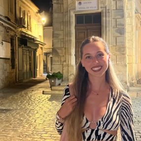 Maddalena, Babysitter a Sala Al Barro