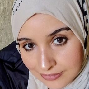 Hassnaa, Babysitter in Gaglianico