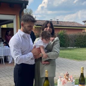 Erika, Family in Modena