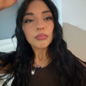 Melissa, Babysitter a Pezze di Greco