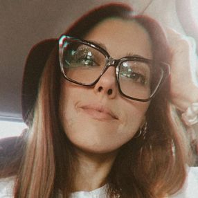 Alessia, Babysitter a Milano