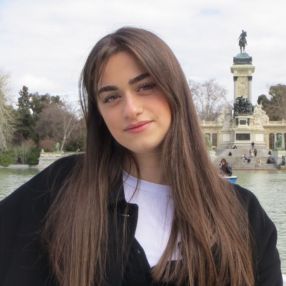Anna, Babysitter a Terzigno