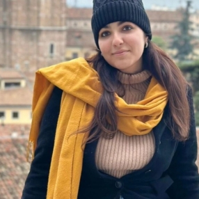 Elisa, Babysitter in Villasor