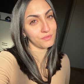 Ines, Babysitter a Provincia di Cuneo