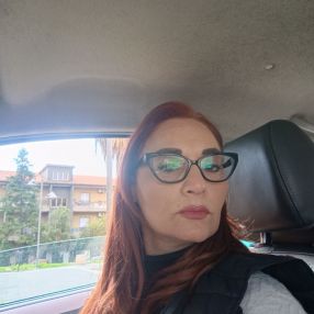 Nicoletta, Babysitter a Gravina di Catania