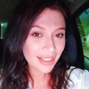 Karina, Babysitter a Prata di Pordenone