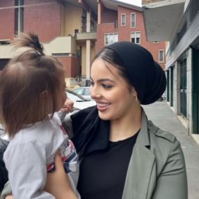 Maryam, Babysitter a Carugate