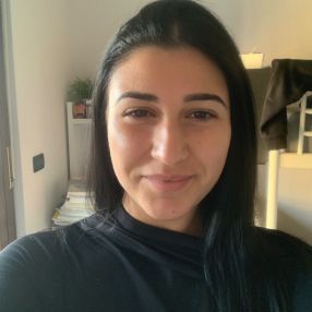 Giulia, Babysitter a Montesilvano