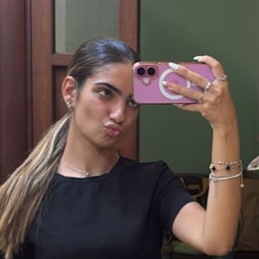 Francesca, Babysitter a Matino