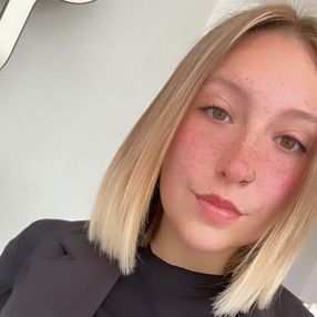 Alessia, Babysitter a Settimo Torinese