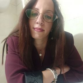 Giusy, Babysitter a Gragnano