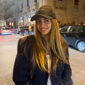 Gioia, Babysitter in Turi