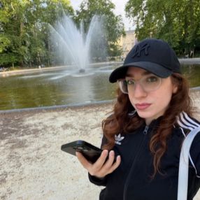 Alessia, Babysitter a Somma vesuviana