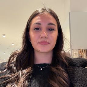 Chiara, Babysitter in Settimo Milanese