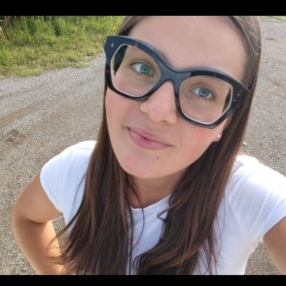 Chiara, Babysitter in Calcinate