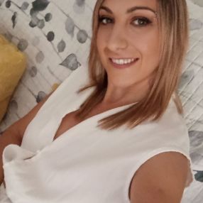 Simona, Babysitter a Provincia di Lecco