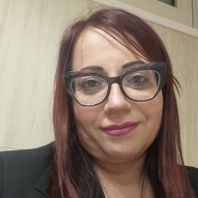Valentina, Babysitter a Carpignano Salentino