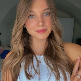 Klaudia, Babysitter in Cavallino
