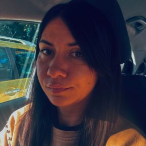 Dorina, Babysitter in Romano di Lombardia