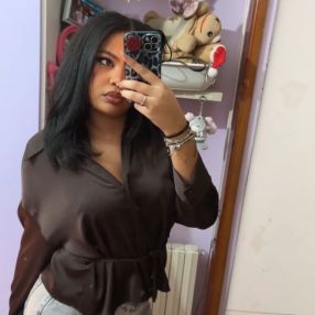 Emanuela, Babysitter a Monte di Procida