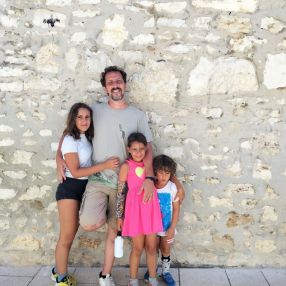 Giovanna, Family in Trofarello