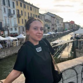 Chiara, Babysitter a Viterbo