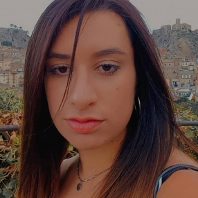 Miriam, Babysitter a Nicosia
