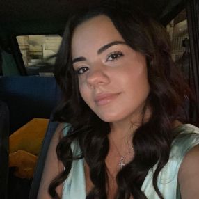 Miriana, Babysitter a Gricignano di Aversa